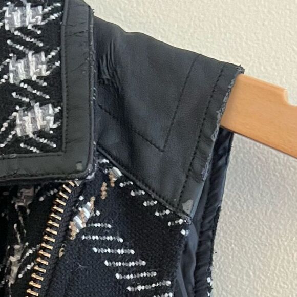 CAbi Black Grid Plaid Wool
Blend Full Zip Moto Vest Size S - Picture 7 of 13